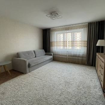 Продается 1-комнатная квартира, 41,1 м²