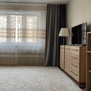 Продается 1-комнатная квартира, 41,1 м²
