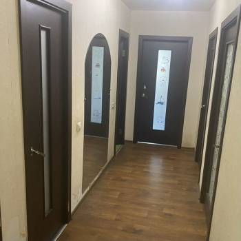 Сдается Многокомнатная квартира, 77 м²