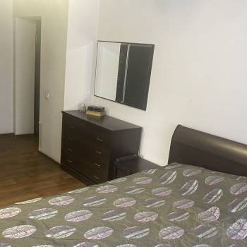 Сдается Многокомнатная квартира, 77 м²