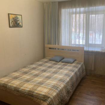Сдается Многокомнатная квартира, 77 м²