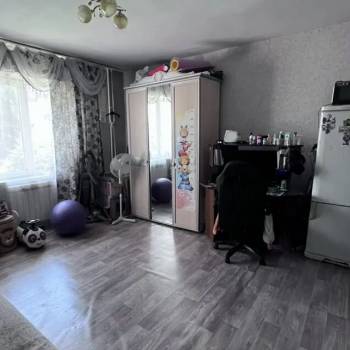 Продается 1-комнатная квартира, 28 м²