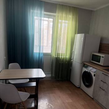Сдается 1-комнатная квартира, 36,6 м²