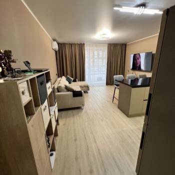 Продается 2-х комнатная квартира, 54,7 м²