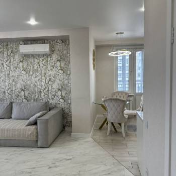 Продается 3-х комнатная квартира, 100 м²