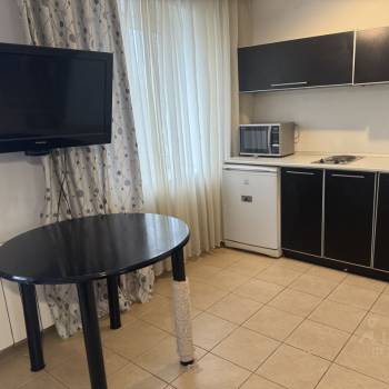 Сдается 1-комнатная квартира, 32 м²