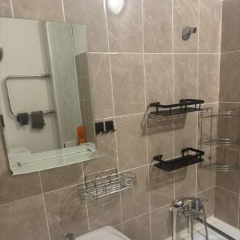 Продается 1-комнатная квартира, 38 м²