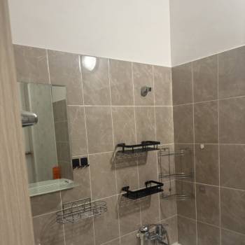 Продается 1-комнатная квартира, 38 м²