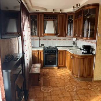 Продается 3-х комнатная квартира, 58 м²