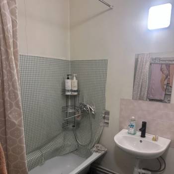 Сдается 2-х комнатная квартира, 60 м²