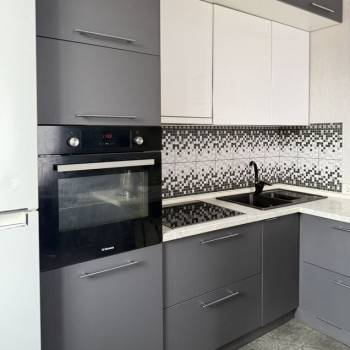 Продается 1-комнатная квартира, 46,5 м²