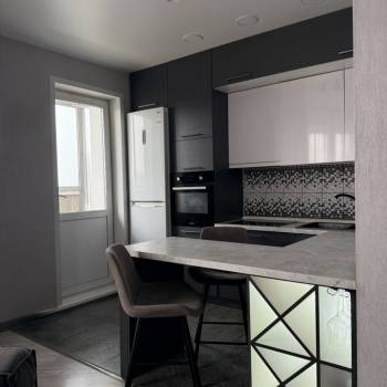 Продается 1-комнатная квартира, 46,5 м²