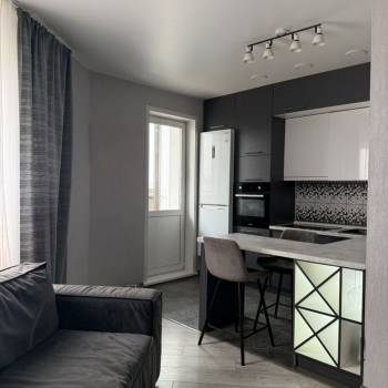 Продается 1-комнатная квартира, 46,5 м²