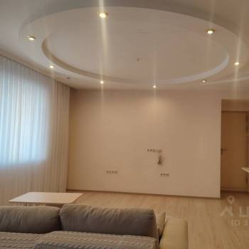 Сдается 2-х комнатная квартира, 75 м²