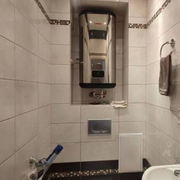Сдается 2-х комнатная квартира, 75 м²
