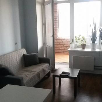 Сдается 1-комнатная квартира, 46 м²