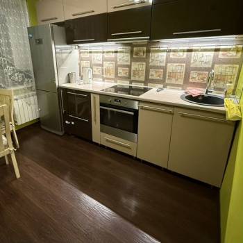 Сдается 1-комнатная квартира, 39 м²