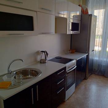 Продается 1-комнатная квартира, 43 м²