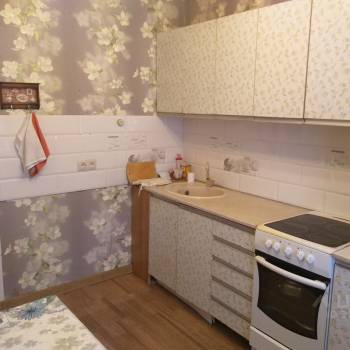 Сдается Многокомнатная квартира, 62,5 м²