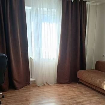 Продается 1-комнатная квартира, 40,8 м²
