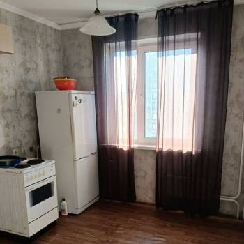 Продается 1-комнатная квартира, 40,8 м²