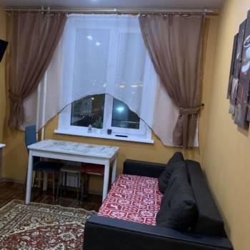 Сдается 1-комнатная квартира, 39 м²