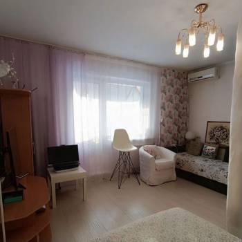 Продается 1-комнатная квартира, 36,9 м²