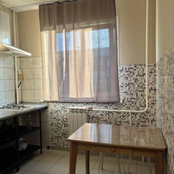 Сдается Многокомнатная квартира, 57 м²