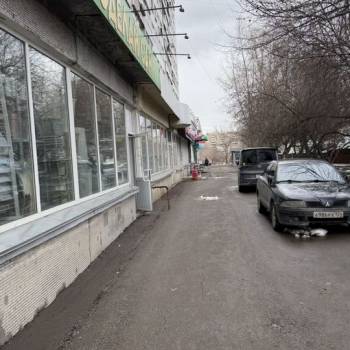 Сдается Нежилое помещение, 250 м²