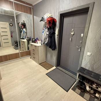 Продается 1-комнатная квартира, 37,4 м²
