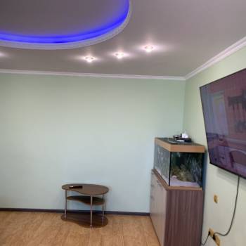 Продается Многокомнатная квартира, 100 м²