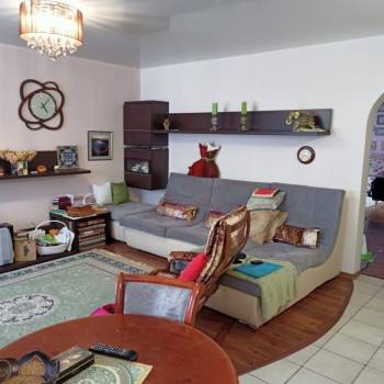 Продается Дом, 210 м²