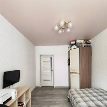 Продается 3-х комнатная квартира, 57 м²