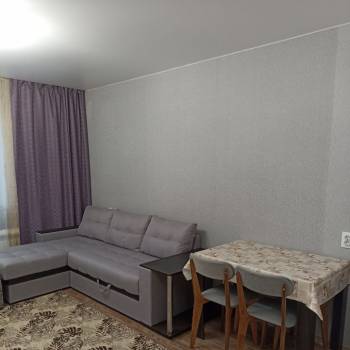 Сдается 1-комнатная квартира, 39 м²