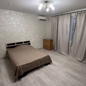 Сдается 1-комнатная квартира, 41 м²