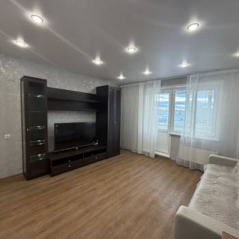Сдается 1-комнатная квартира, 40,5 м²