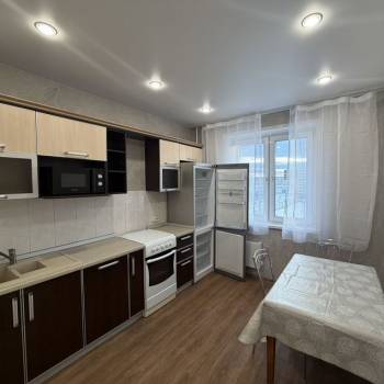 Сдается 1-комнатная квартира, 40,5 м²