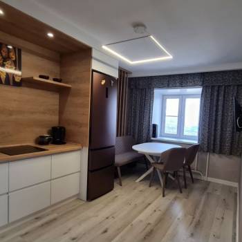 Сдается Многокомнатная квартира, 84,3 м²