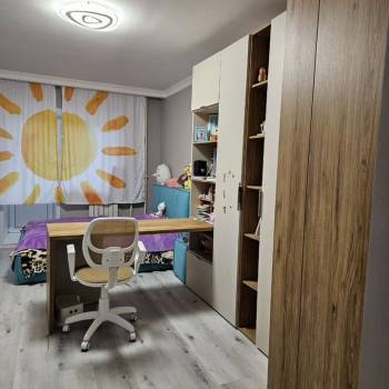 Сдается Многокомнатная квартира, 84,3 м²