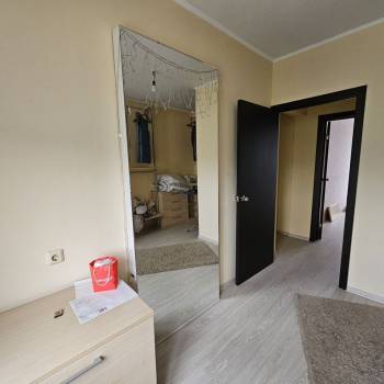 Продается Многокомнатная квартира, 82,4 м²