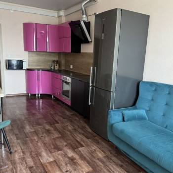 Сдается 2-х комнатная квартира, 74 м²