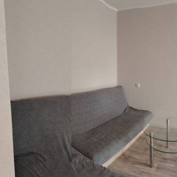 Продается 1-комнатная квартира, 35,9 м²