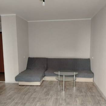 Продается 1-комнатная квартира, 35,9 м²