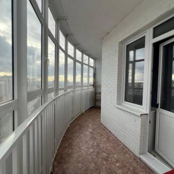 Сдается 1-комнатная квартира, 43 м²