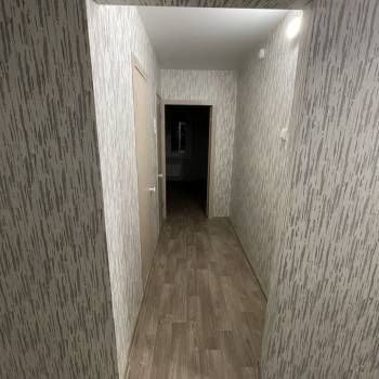 Продается Многокомнатная квартира, 81,9 м²