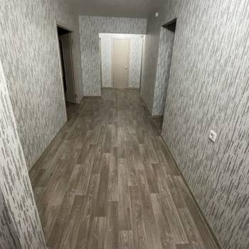Продается Многокомнатная квартира, 81,9 м²