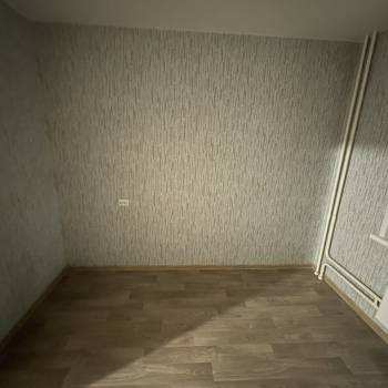 Продается Многокомнатная квартира, 81,9 м²