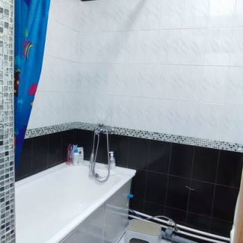 Продается 1-комнатная квартира, 32 м²
