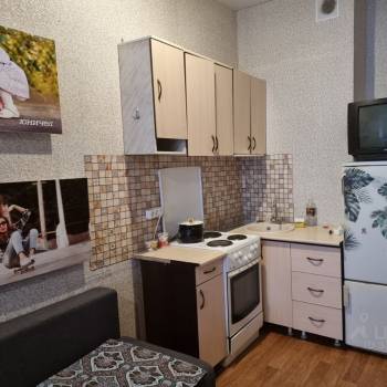 Продается 1-комнатная квартира, 32 м²