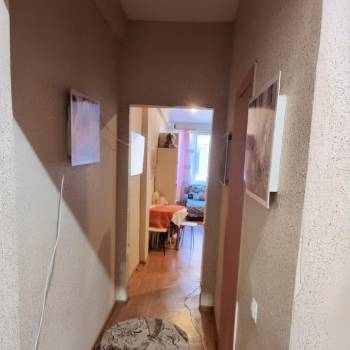 Продается 1-комнатная квартира, 32 м²